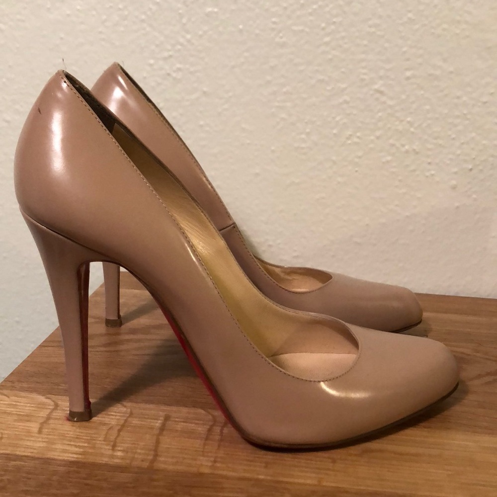SOLD Christian Louboutin heels - Picture 1 of 8